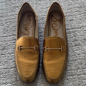 Sam Edelman Gold Embossed Leather Horsebit Loafers | Size 9 | Italian Inspired